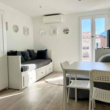 Studio Moderne Renove Avec Balcon Nisa Exterior foto