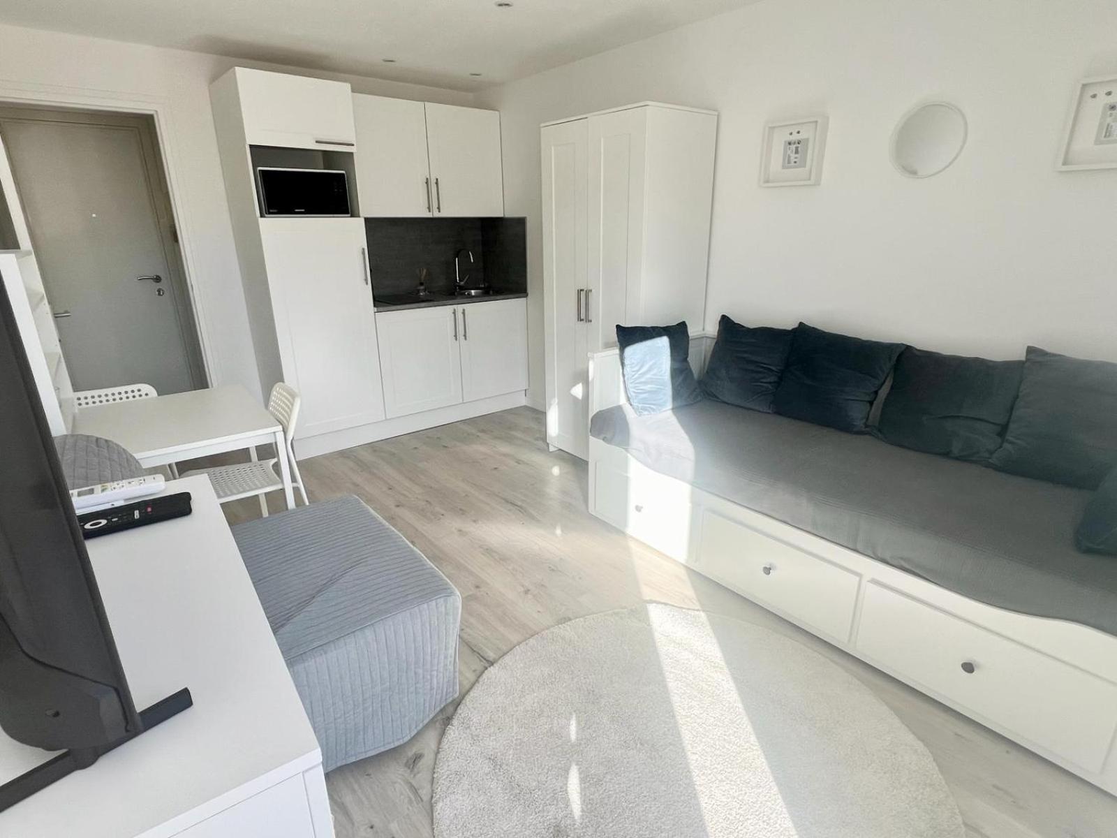 Studio Moderne Renove Avec Balcon Nisa Exterior foto